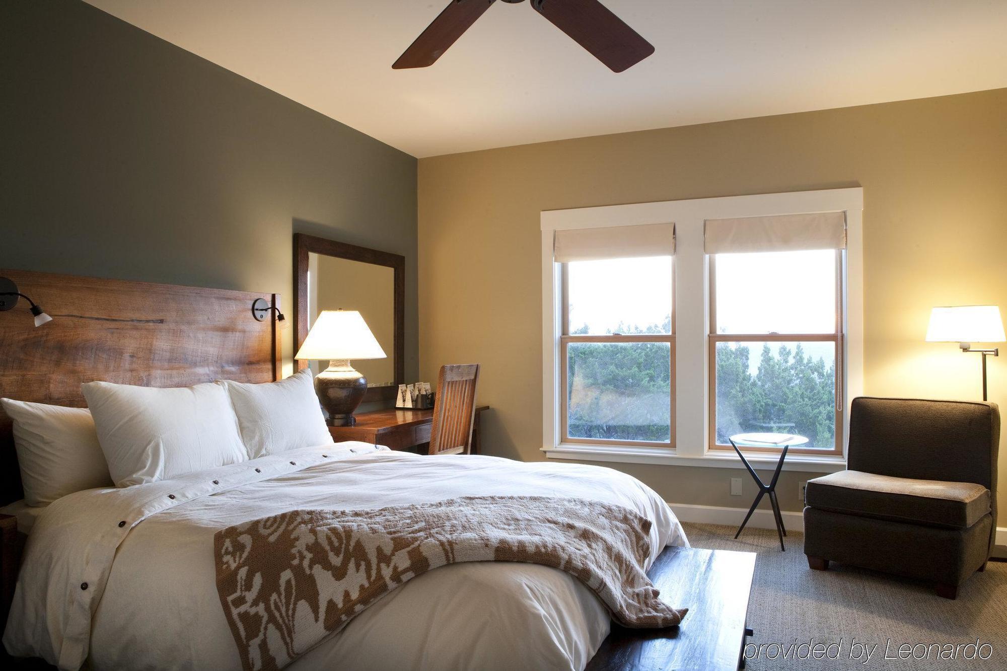 Travaasa Austin (Adults Only) Hotell Jollyville Rum bild