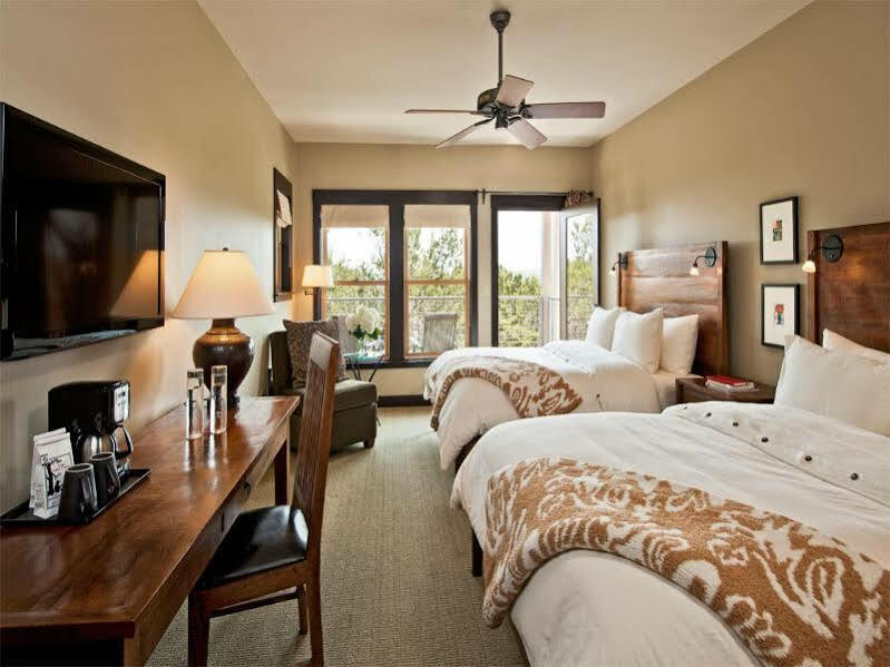 Travaasa Austin (Adults Only) Hotell Jollyville Exteriör bild